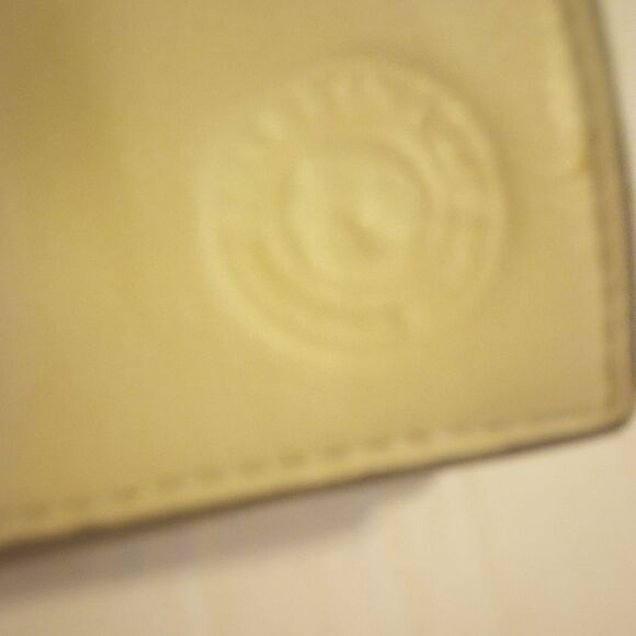 Spartina 449  Leather Crossbody With Removable Adjustable Strap - Picture 7 of 11